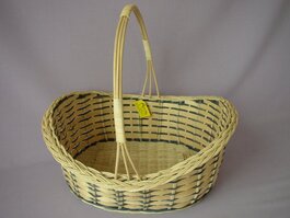 Košík s uchom modrej prútia